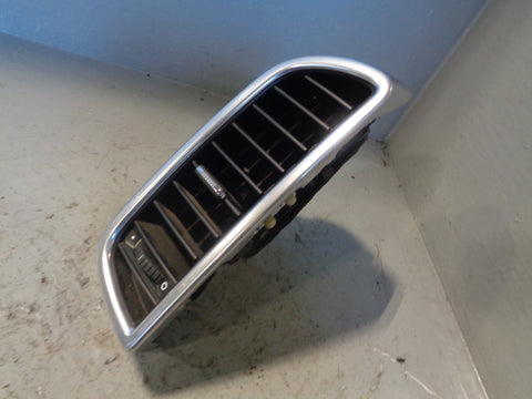 Porsche Cayenne 958.1 92A Air Vent Near Side Centre Dashboard 7P5.819.727.A