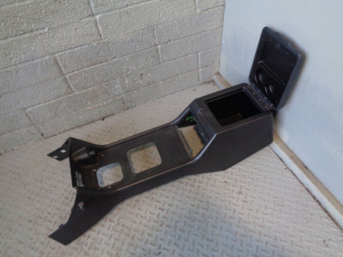 Discovery 2 Centre Console Arm Rest Black Manual Land Rover 2002 to 2004 R03015