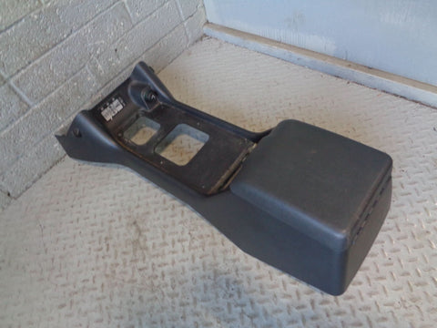 Discovery 2 Centre Console Arm Rest Black Manual Land Rover 2002 to 2004 R03015