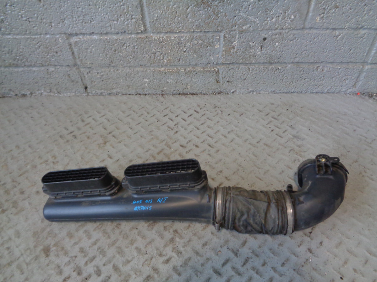 Range Rover L405 Air Intake Pipe Off Side 3.0 TDV6 CPLA-9A676-AD 2013 to 2017