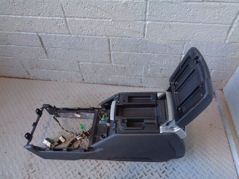 Range Rover L322 Leather Arm Rest Centre Console Black 12v Aux Facelift L14114