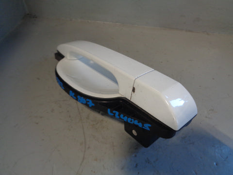Range Rover L322 Door Handle in Fuji White Off Side Rear LRC 867 2006 to 2013