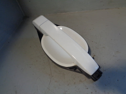 Range Rover L322 Door Handle in Fuji White Off Side Rear LRC 867 2006 to 2013