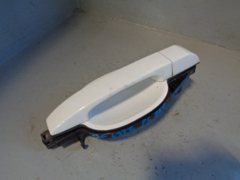 Range Rover L322 Door Handle in Fuji White Off Side Front LRC 867 2006 to 2013