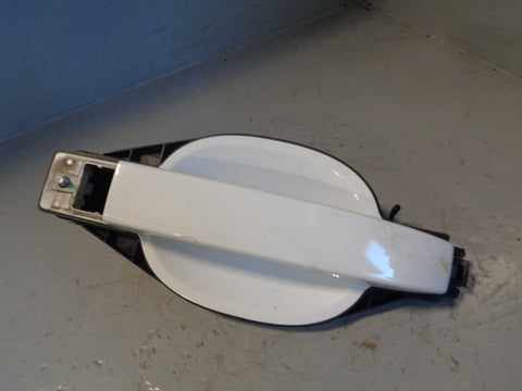Range Rover L322 Door Handle in Fuji White Near Side Front LRC 867 2006 to 2013