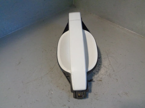 Range Rover L322 Door Handle in Fuji White Near Side Rear LRC 867 2006 to 2013