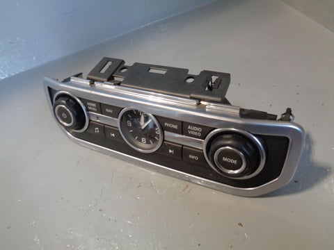 Discovery 4 Radio Stereo Control Panel and Clock AH22-18C858-BF Land Rover