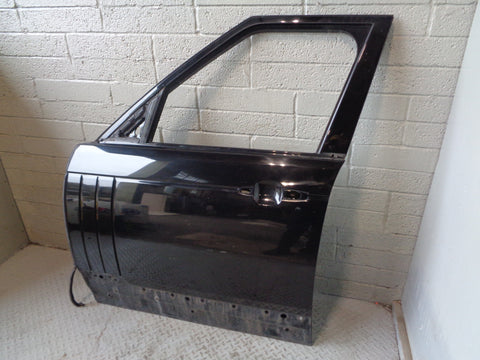 Range Rover L405 Door Near Side Front in Santorini Black LRC 820 2013 to 2017