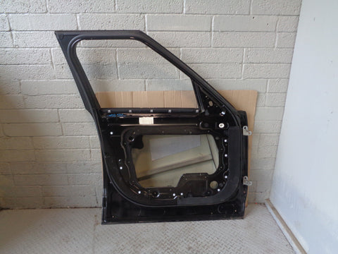 Range Rover L405 Door Near Side Front in Santorini Black LRC 820 2013 to 2017