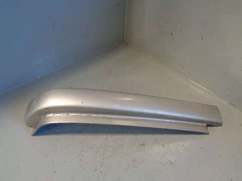 Discovery 2 Headlight Trim Off Side Blenheim Silver Land Rover 1998 to 2002