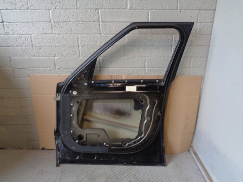 Range Rover L405 Door Off Side Front in Santorini Black LRC 820 2013 to 2017