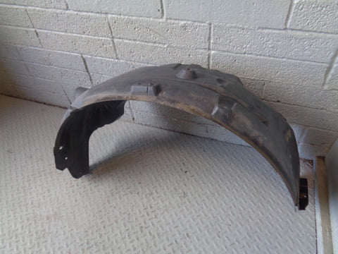 Discovery 4 Wheel Arch Liner Off Side Front Land Rover 2009 to 2016