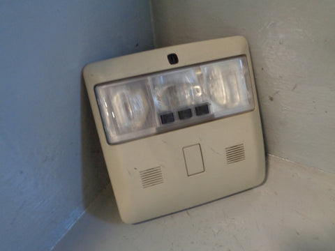 Discovery 3 Interior Light Front XDE500042LUM Land Rover 2004 to 2009