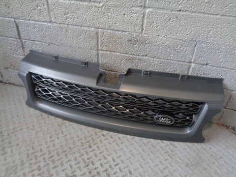 Range Rover Sport Front Grille Facelift in Grey L320 2009 to 2013