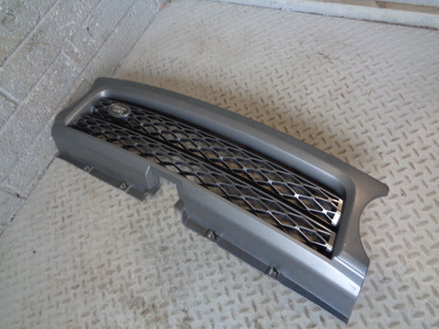 Range Rover Sport Front Grille Facelift in Grey L320 2009 to 2013