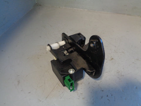 Discovery 3 Tailgate Actuator Lower Latch Near Side Land Rover 2004 to 2009
