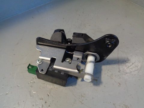 Discovery 3 Tailgate Actuator Lower Latch Off Side Land Rover 2004 to 2009