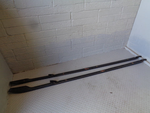 Discovery 3 Roof Rails Full Length Roof Bars in Black Land Rover 2004 to 2009
