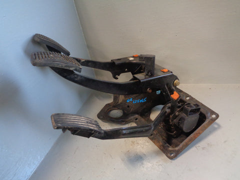 Discovery 2 Pedal Set Manual Accelerator Clutch Brake 2.5 TD5 Land Rover L25065