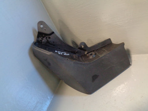 Discovery 3 Mud Flap Guard Near Side Front Land Rover 2004 to 2009 K07104