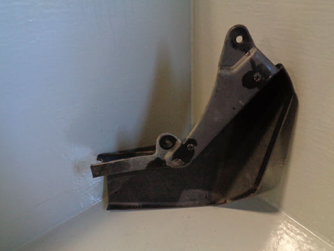 Discovery 3 Mud Flap Guard Near Side Front Land Rover 2004 to 2009 K07104