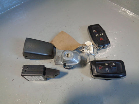 Discovery 4 Key Remote and Blade with Door Lock Land Rover 2009 to 2014 L21104
