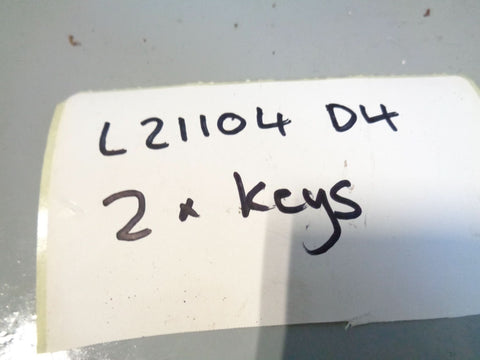 Discovery 4 Key Remote and Blade with Door Lock Land Rover 2009 to 2014 L21104