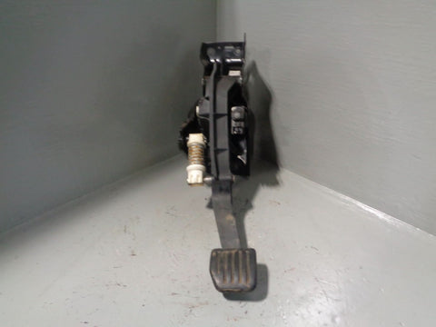 Range Rover Evoque Clutch Pedal BJ32 7B63300 2.2 SD4 Manual L538 2011 to 2015