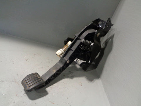 Range Rover Evoque Clutch Pedal BJ32 7B63300 2.2 SD4 Manual L538 2011 to 2015