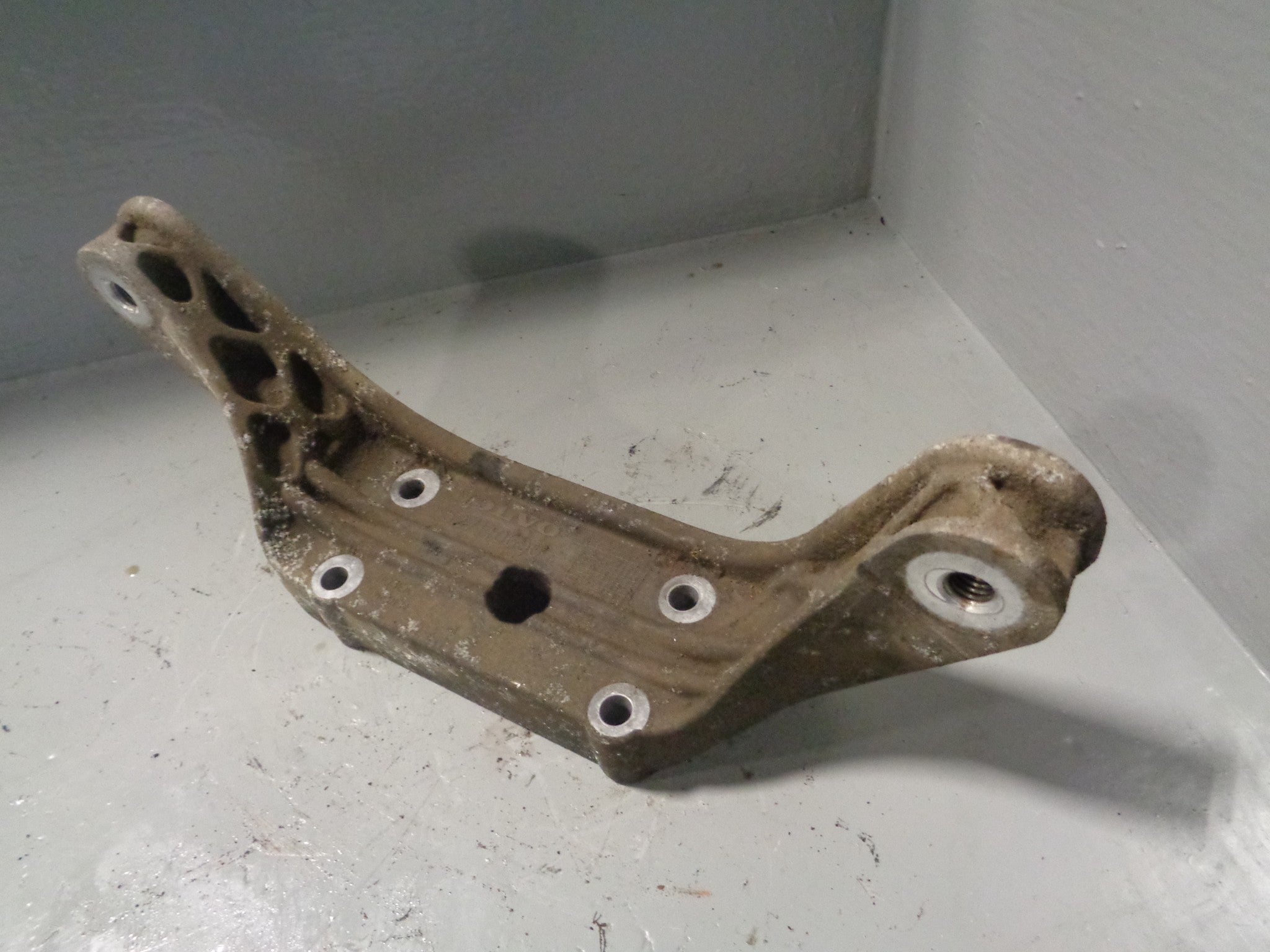 Range Rover Evoque Rear Diff Differential Bracket 6527110600 L538 2011 ...