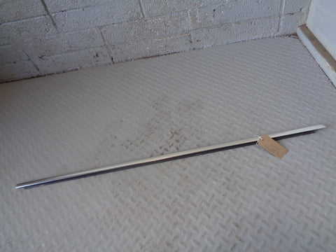 Porsche Cayenne 92A Window Weather Strip Off Side Front External Silver
