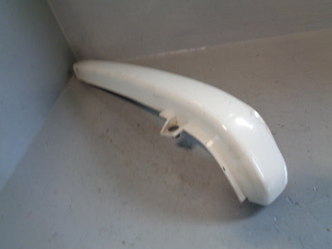 Discovery 2 Headlight Trim Off Side Chawton White Land Rover 1998 to 2002