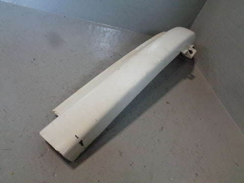 Discovery 2 Headlight Trim Off Side Chawton White Land Rover 1998 to 2002