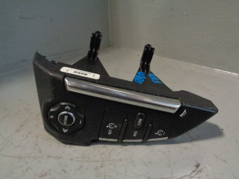Range Rover Sport Steering Wheel Cruise Control Switches L320 CH32-13D767-AA