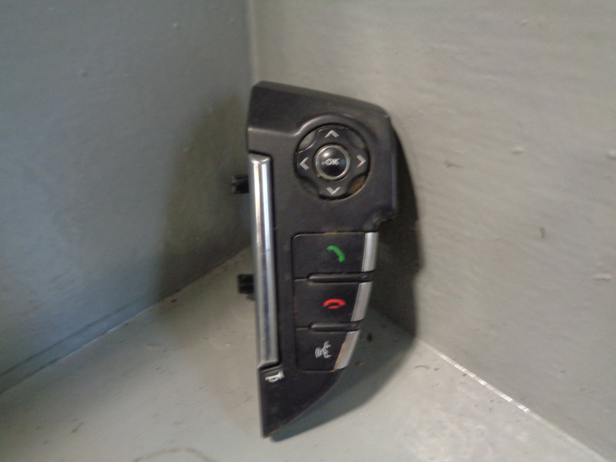 Range Rover Sport Steering Wheel Audio Controls L320 CH32-13D767-CA