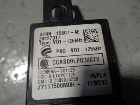 Range Rover Sport Key Set Control Module with Door Lock 2009 to 2013 L07025