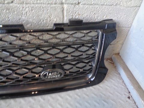 Range Rover L322 Grille Front Facelift in Black Land Rover 2010 to 2013