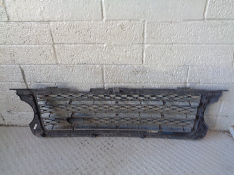 Range Rover L322 Grille Front Facelift in Black Land Rover 2010 to 2013