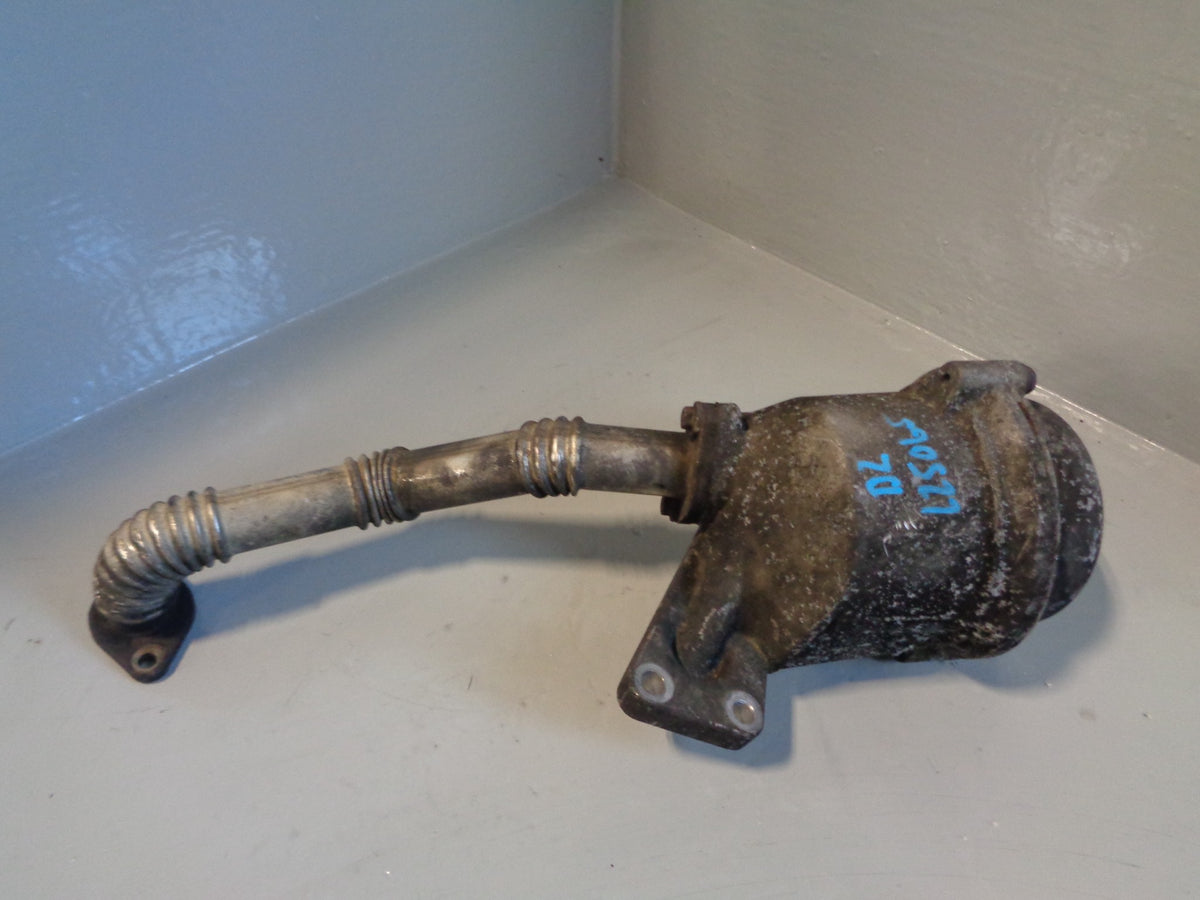 Discovery 2 TD5 Rotary Oil Filter Housing and Pipe Swirl Pot Land Rover L25065