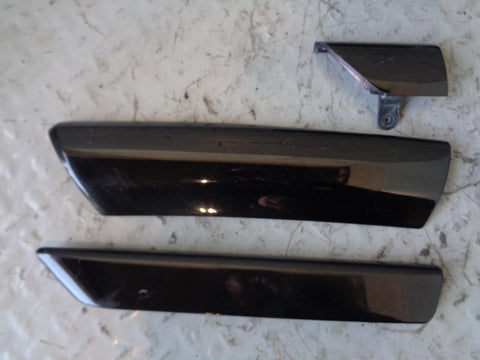 Range Rover L322 8 Piece Trim Dashboard Finisher Kit in Piano Gloss Black L24045