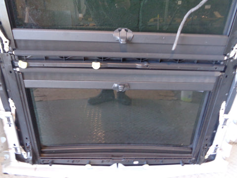Freelander 2 Sunroof Panoramic Glass with Motor Land Rover 2006 to 2015 R25035