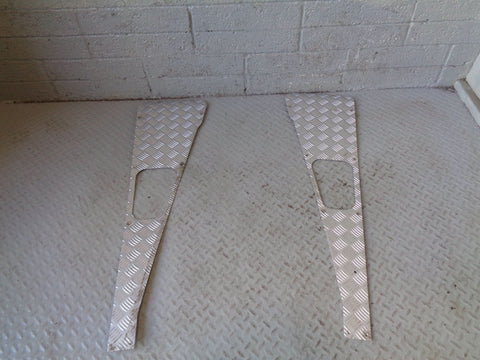 Defender 90 110 130 Wing Top Checker Plate Pair 3mm Land Rover 1986 to 2016