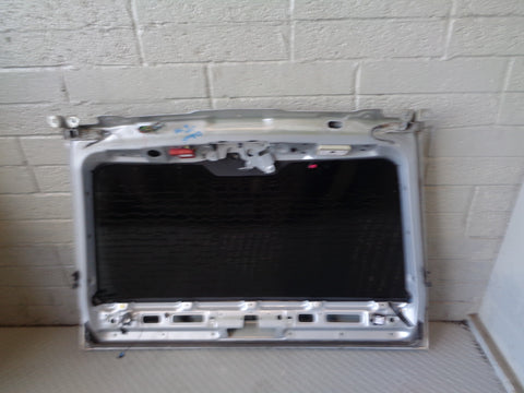 Range Rover L322 Tailgate Upper with Glass Zermatt Silver 2002 to 2013 R24065