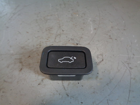 Range Rover Evoque Tailgate Switch AF63 10E998 AA 2016 to 2018 Land Rover