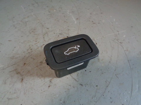 Range Rover Evoque Tailgate Switch AF63 10E998 AA 2016 to 2018 Land Rover
