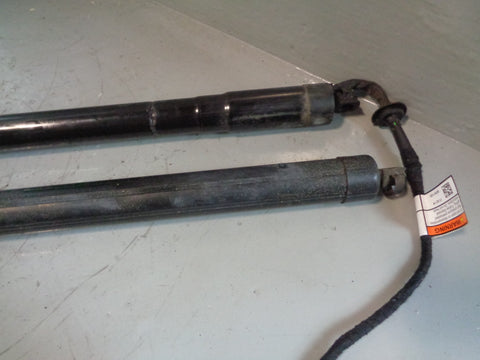 Range Rover Evoque Electric Tailgate Lift Struts Pair of L538 2016 to 2018