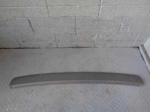 Range Rover L322 Bumper Rear Top Scuff Plate Panel Trim 9H42 17E962 AAW Grey