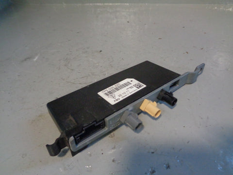 Porsche Cayenne 958 92A Aerial Amplifier Unit 7P5 035 2257P5 035 2252011 to 2018