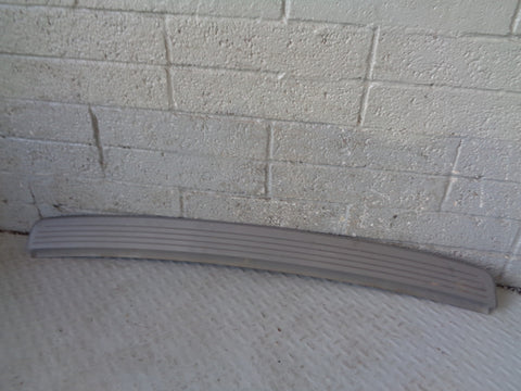 Range Rover L322 Bumper Rear Top Scuff Plate Panel Trim 9H42 17E962 AAW Grey