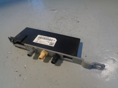 Porsche Cayenne 958 92A Aerial Amplifier Unit 7P5 035 2257P5 035 2252011 to 2018